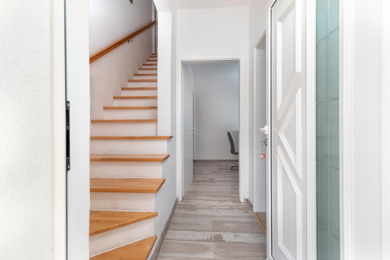 Apartment Radic-Perfect Location For Summer Activities トロギール エクステリア 写真